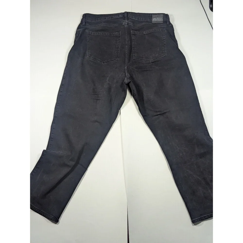 Hollister Ultra High-rise Dad Jeans Black Size--17r/16r X 33